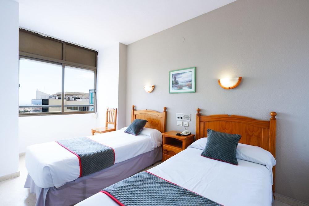 Oyo Hotel Costa Andaluza Motril Luaran gambar