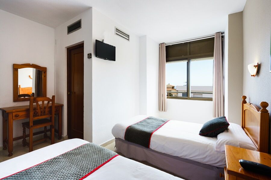 Oyo Hotel Costa Andaluza Motril Luaran gambar